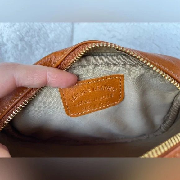 Christian Laurier Paris Quilted Genuine Leather Crossbody Bag MADE ITALY - Picture 9 of 10